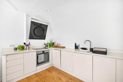 2 bedroom apartment to rent, Popham Street, London, N1