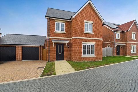 3 bedroom detached house for sale, Rosa Road, Elmstead, Colchester, Essex, CO7