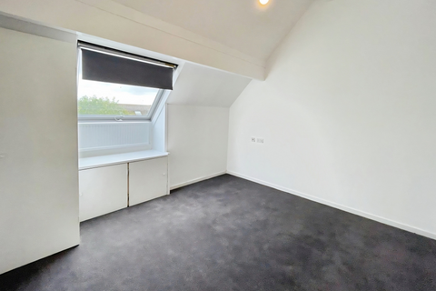 2 bedroom flat to rent, Bushfield Court, PETERBOROUGH, PE2