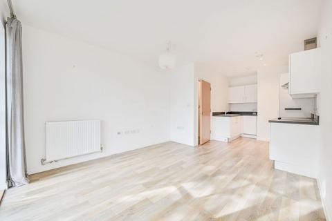 1 bedroom flat to rent, Palladian Gardens, Chiswick, London, W4