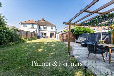 3 bedroom semi-detached house for sale, Heath Road, Ipswich, Suffolk, IP4