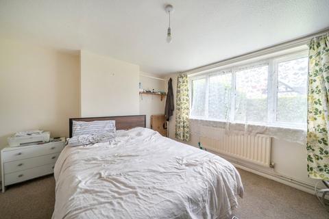 1 bedroom apartment for sale, Rutland Avenue, High Wycombe, Buckinghamshire, HP12