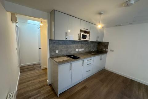 Studio to rent, Flat 10, 47 York Place Perth PH2 8EH
