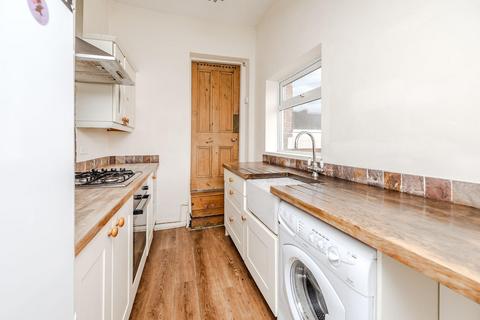3 bedroom flat for sale, Simonside Terrace, Heaton, Newcastle Upon Tyne