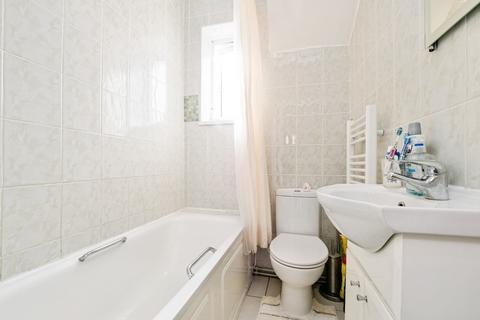 3 bedroom terraced house for sale, Bennetts Castle Lane, DAGENHAM, Essex, RM8