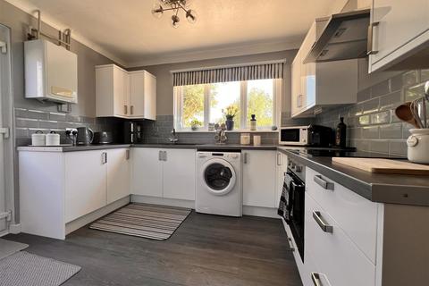 3 bedroom detached bungalow for sale, Nodes Road, Northwood