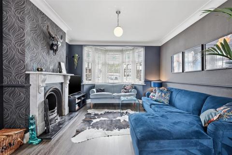 4 bedroom house for sale, Cherry Tree Rise, Buckhurst Hill IG9