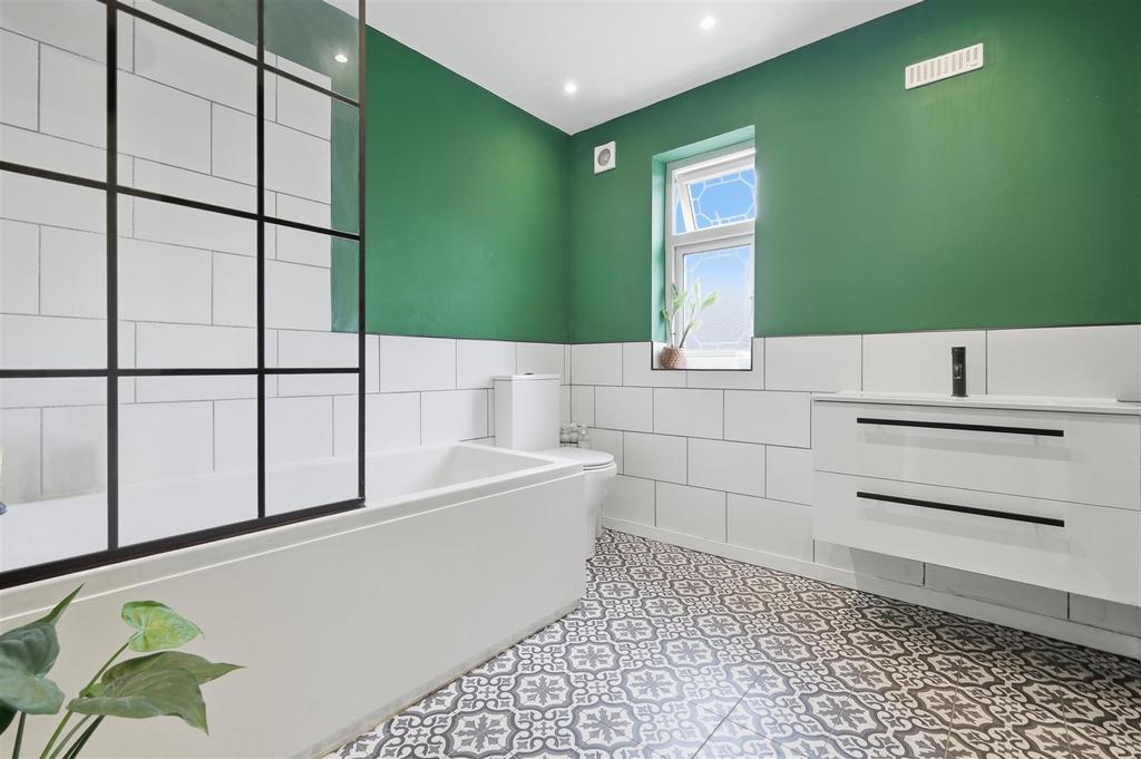 Family Bathroom