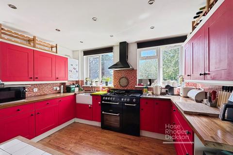 2 bedroom semi-detached house for sale, Bettesworth Road, Ryde, Isle of Wight