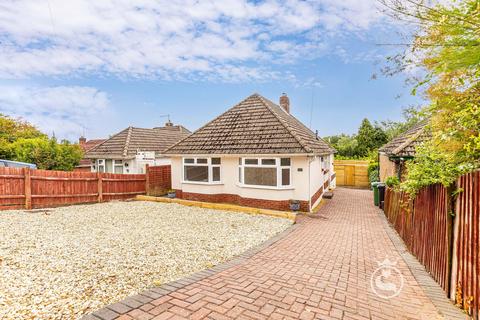 2 bedroom detached bungalow for sale, Evering Avenue, Poole BH12