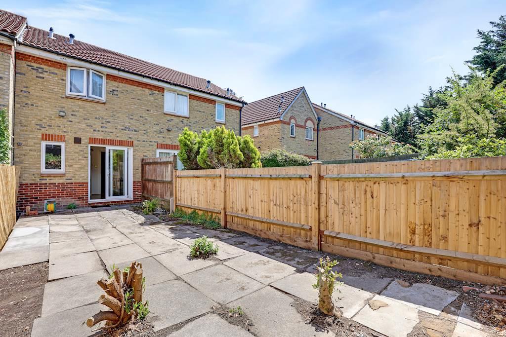 10-9bc8 JHProp Wpen - 36 Kangley Bridge Road - 17-sm