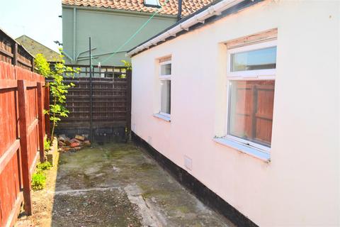 undefined, Front Street, West Auckland