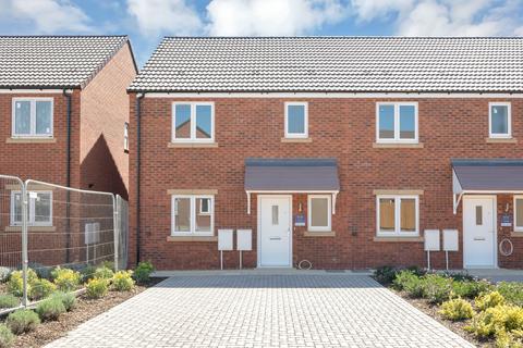 3 bedroom end of terrace house to rent, Charles Dyer Close, Melton Mowbray, LE13