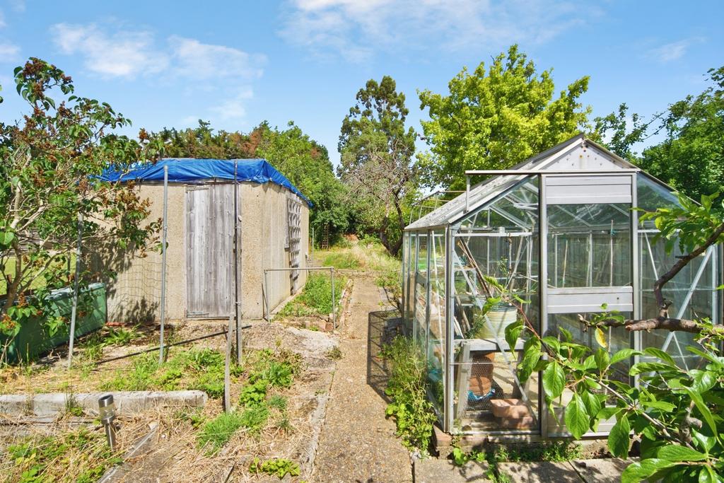 Summerhouse exterior, out buildings