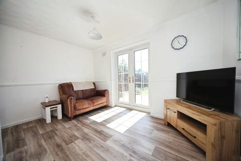 2 bedroom terraced house for sale, Warton Green, Luton