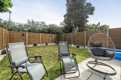 3 bedroom end of terrace house for sale, Lindsey Road, Denham, Buckinghamshire