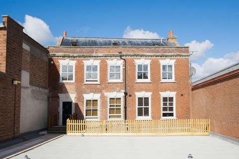 2 bedroom flat for sale, High Street, POOLE, BH15