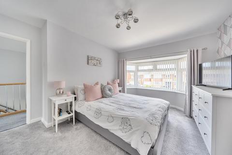 3 bedroom semi-detached house for sale, Grange Drive, Stratton St Margaret SN3