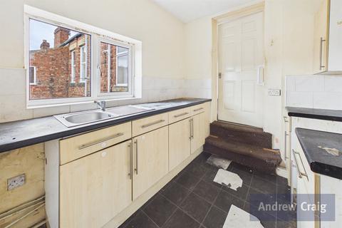 3 bedroom flat for sale, Gateshead NE8