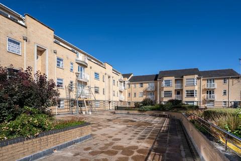 2 bedroom flat for sale, Petersfield, Cambridge, CB1