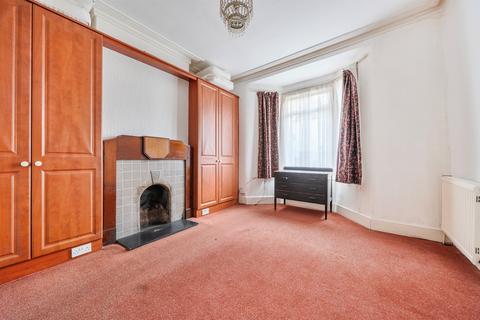 1 bedroom flat for sale, Shirley Road, Enfield