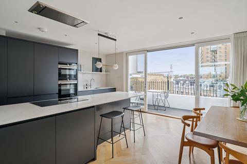 3 bedroom flat for sale, Cornwall Gardens, London SW7