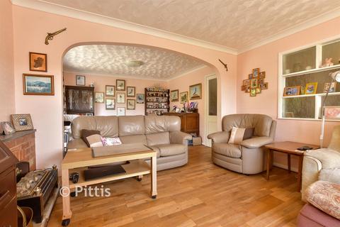 4 bedroom chalet for sale, Lowtherville Road, Ventnor, Isle of Wight