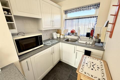 2 bedroom chalet for sale, Walcott Chalet Park, Walcott NR12