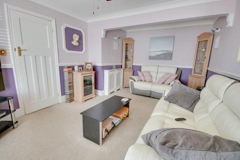 3 bedroom semi-detached house for sale, MIDANBURY! GORGEOUS GARDEN! EV CHARGING POINT!