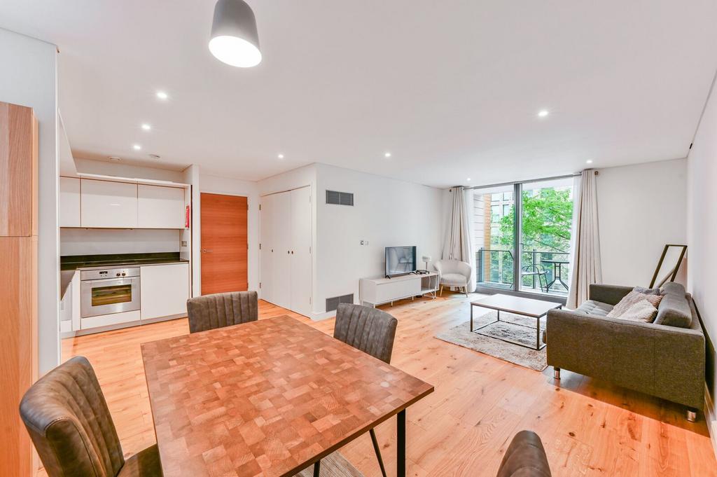 Apartment in London - View 5