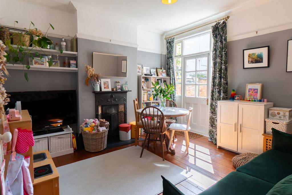 House in Leicester, Knighton - View 5