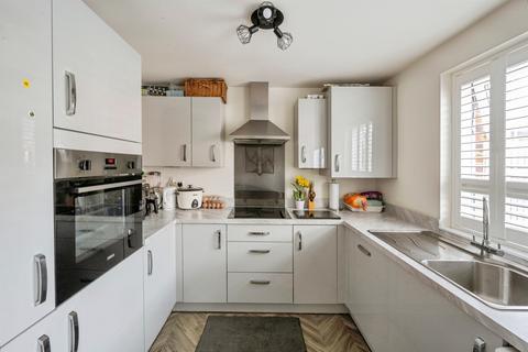 3 bedroom semi-detached house for sale, Fallow Road, Hatfield, Doncaster