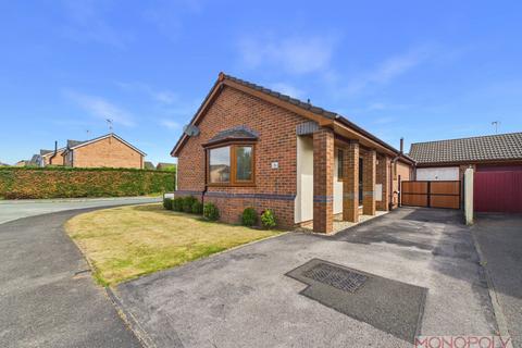 2 bedroom detached bungalow for sale, Llwyn Onn Park, Wrexham, LL13
