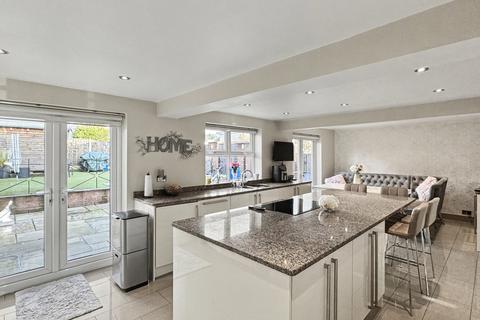 5 bedroom detached house for sale, Campsey Ash, Sandringham Gardens, Widnes