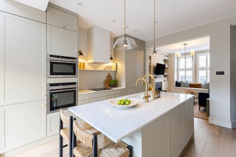 3 bedroom house for sale, Priory Road, London, W4