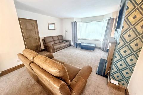 4 bedroom semi-detached house for sale, Embleton Crescent, North Shields, Tyne and Wear, NE29 8BW