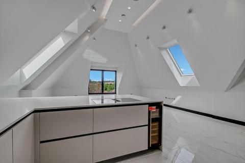 undefined, Dollis Avenue, Finchley, N3