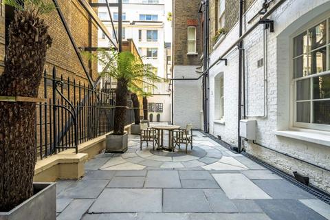 undefined, Carlisle Place, London SW1P