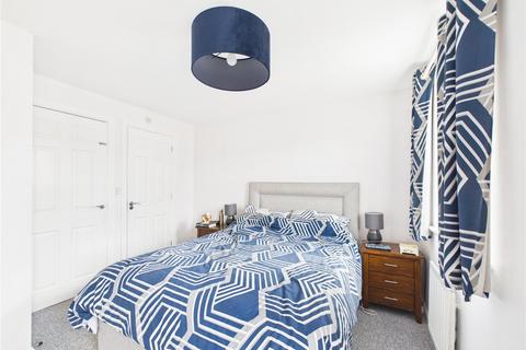 4 bedroom semi-detached house for sale, Wagtail Drive, Bury St. Edmunds, Suffolk