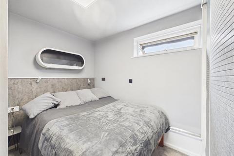 1 bedroom maisonette for sale, Abercorn Grove, Ruislip HA4