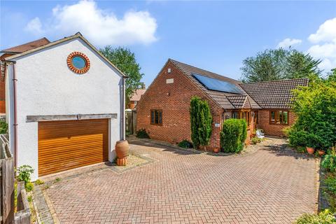 undefined, Charlton Lane, Cheltenham, Gloucestershire, GL53