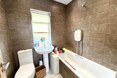3 bedroom house for sale, Ingram Road, Middlesbrough