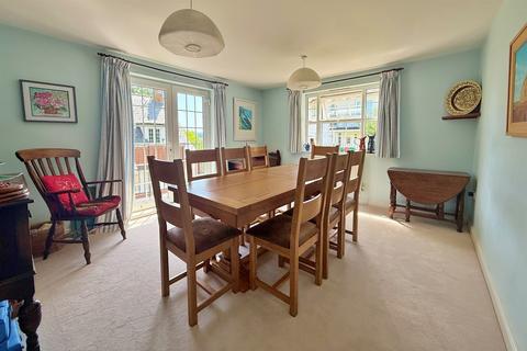 4 bedroom detached house for sale, Bridport