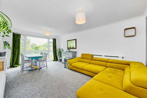 2 bedroom flat for sale, Burnt Ash Hill, London