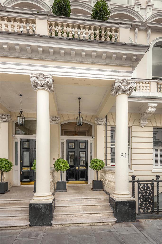 Entrance hall