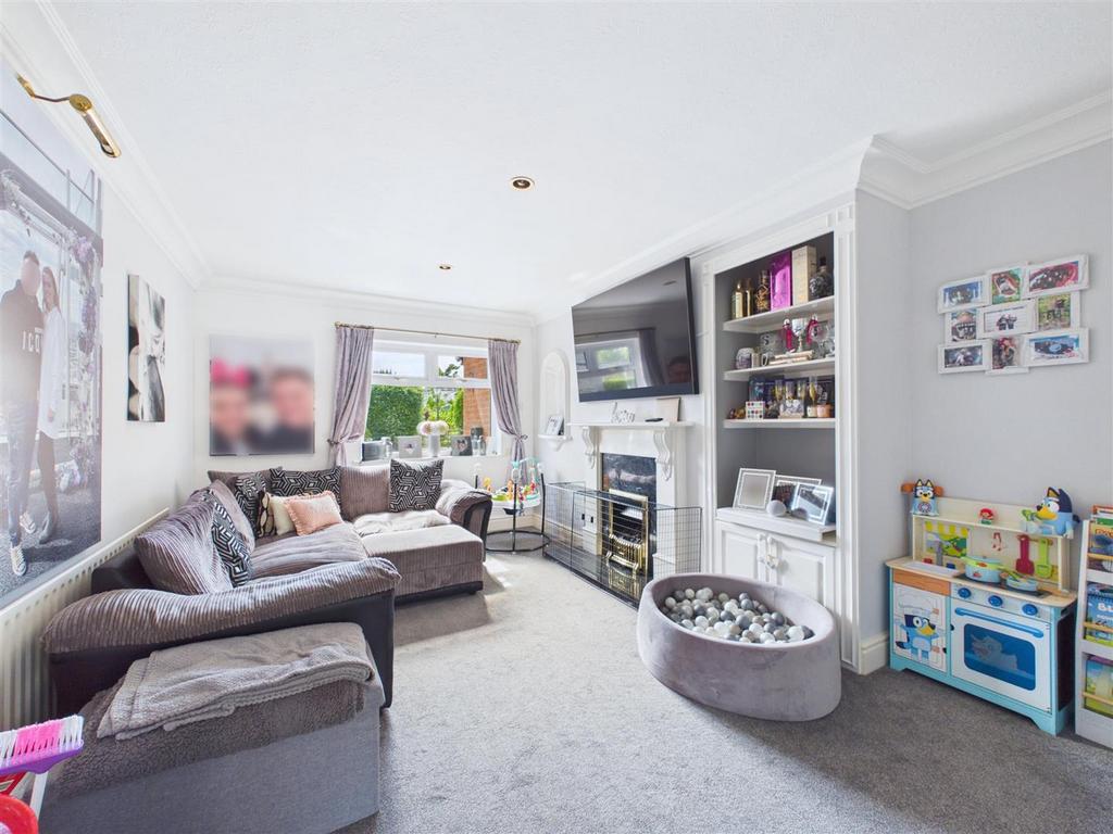 House in Sheffield, Lowedges, Bradway - View 5