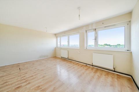 Studio for sale, Lampeter Square, Hammersmith & Fulham, London, W6
