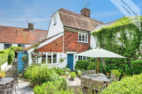 2 bedroom cottage to rent, Laddingford Maidstone ME18