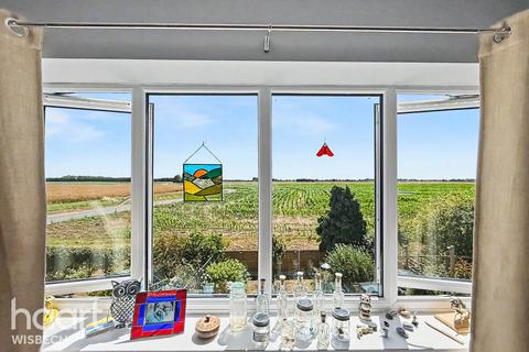 5 bedroom detached house for sale, Mill Lane, Newton-in-the-Isle