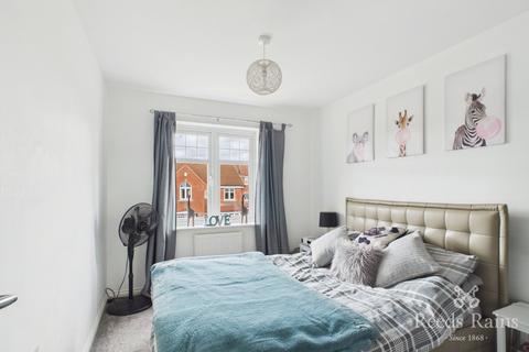 4 bedroom detached house for sale, Amberwood Chase, West Yorkshire WF12